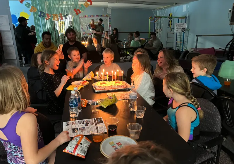 Kids at an open gym birthday party at Apex Gymnastics