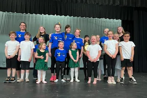 Ballet and hip hop dance classes
