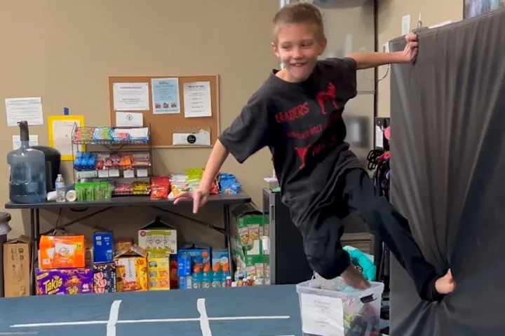 Kids on the ninja obstacle course